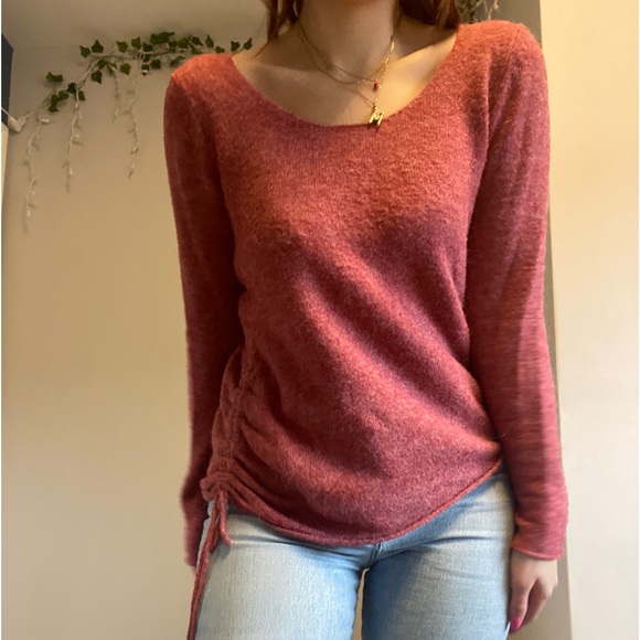 sandwich_ Red/Pink Sweater with adjustable drawstring on the left side - Picture 2 of 7